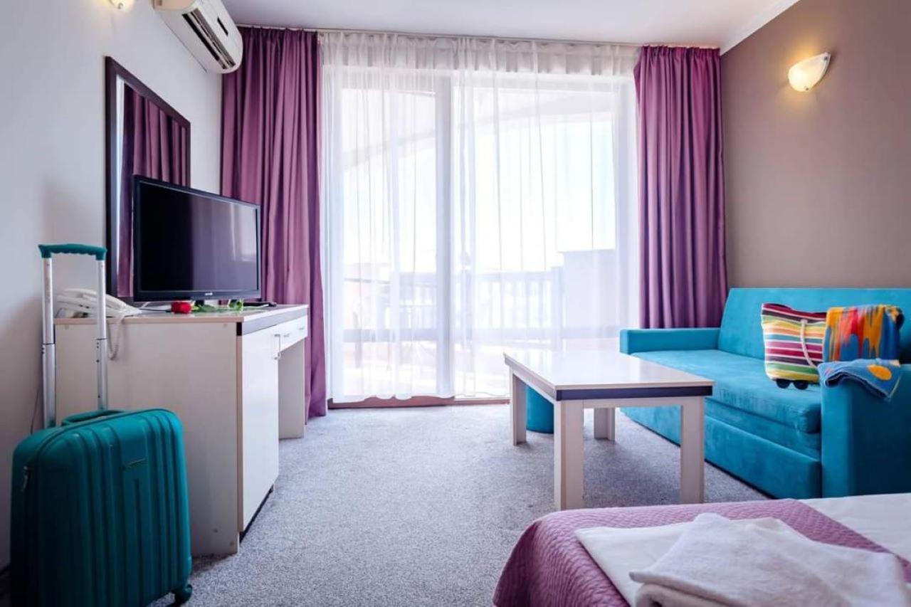 Oasis Del Mare Beach Front Hotel Lozenec Kültér fotó