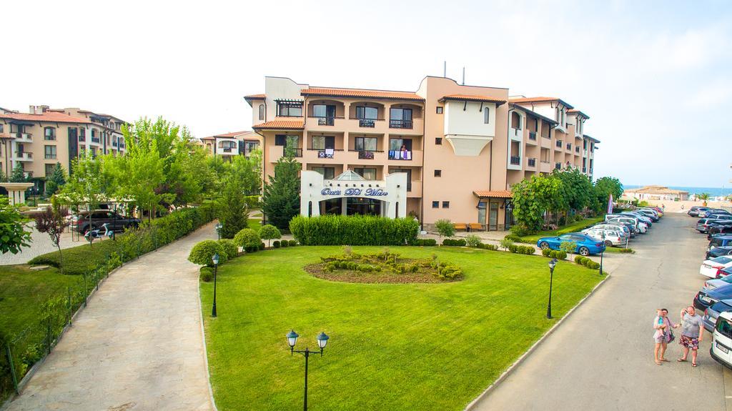 Oasis Del Mare Beach Front Hotel Lozenec Kültér fotó