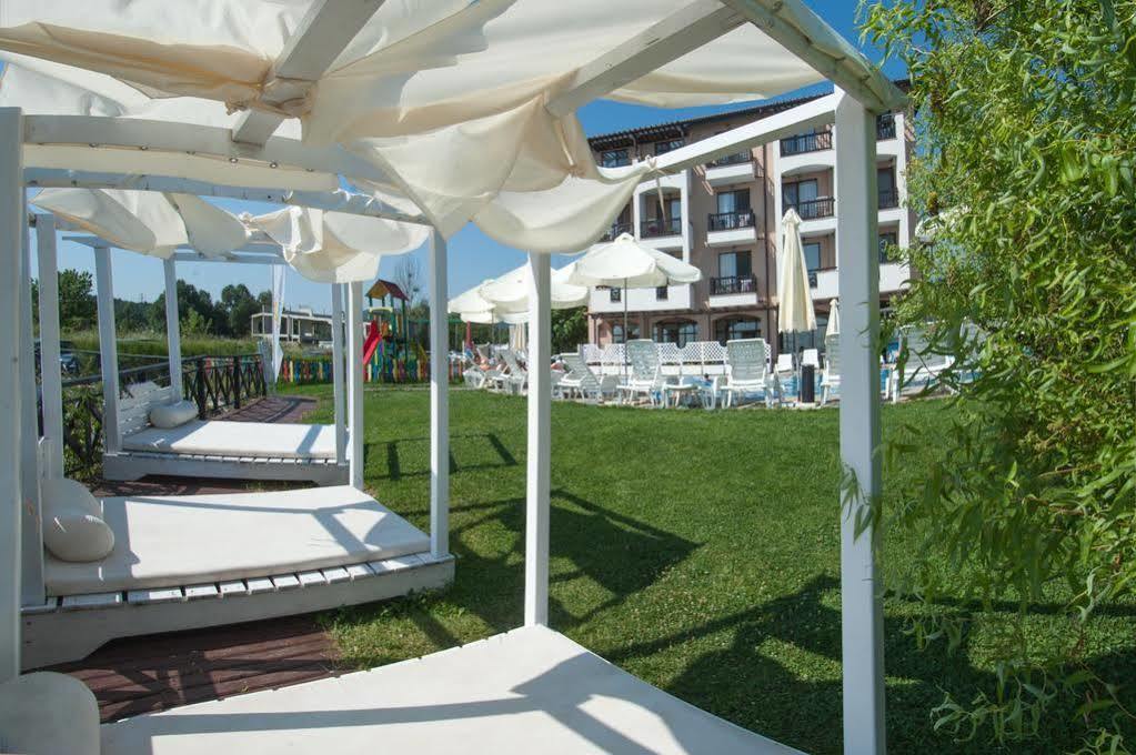 Oasis Del Mare Beach Front Hotel Lozenec Kültér fotó